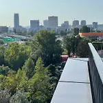Make Yourself At