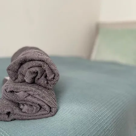 Make Yourself At 布拉迪斯拉发