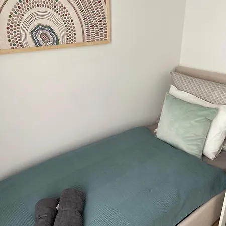 Make Yourself At 公寓 *