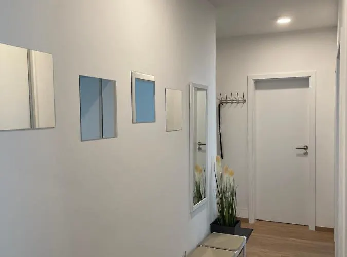 アパート Make Yourself At *