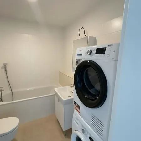 Make Yourself At Apartman